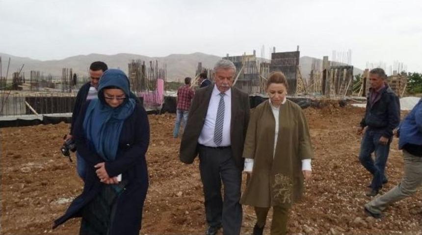 &Ccedil;alık: &ldquo;doğanşehir&rsquo;e 5 Yıldızlı Hastane Ve Myo Kazandırılıyor&rdquo;