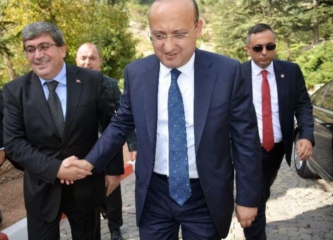 Başbakan Yardımcısı Yal&ccedil;ın Akdoğan Ana Ocağında