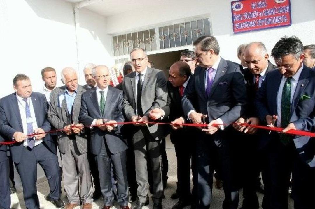 G&uuml;mr&uuml;k Ve Ticaret Bakanı Aş&ccedil;ı, Iğdır&rsquo;da İlkokulun A&ccedil;ılışını Yaptı