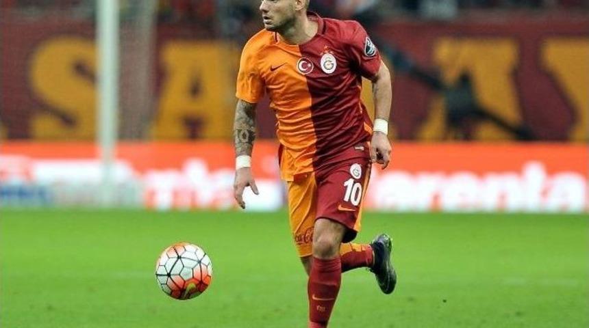 Sneıjder Tarihe Ge&ccedil;mek İstiyor