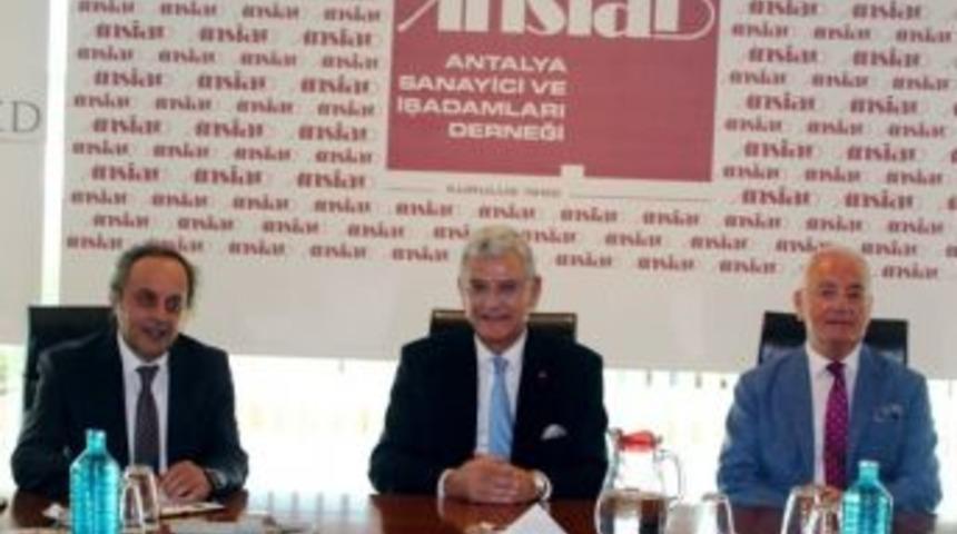 Ab Eski Bakanı Bozkır, Ansiad&rsquo;ı Ziyaret Etti