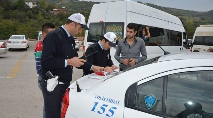 Niksar&rsquo;da &Ouml;ğrenci Servislerine Sıkı Denetim