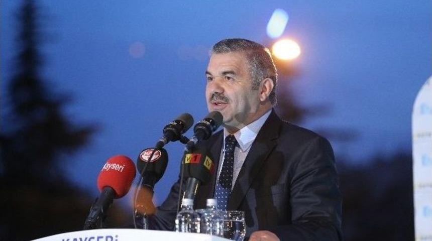 Karayolları K&ouml;pr&uuml;l&uuml; Kavşağı A&ccedil;ıldı