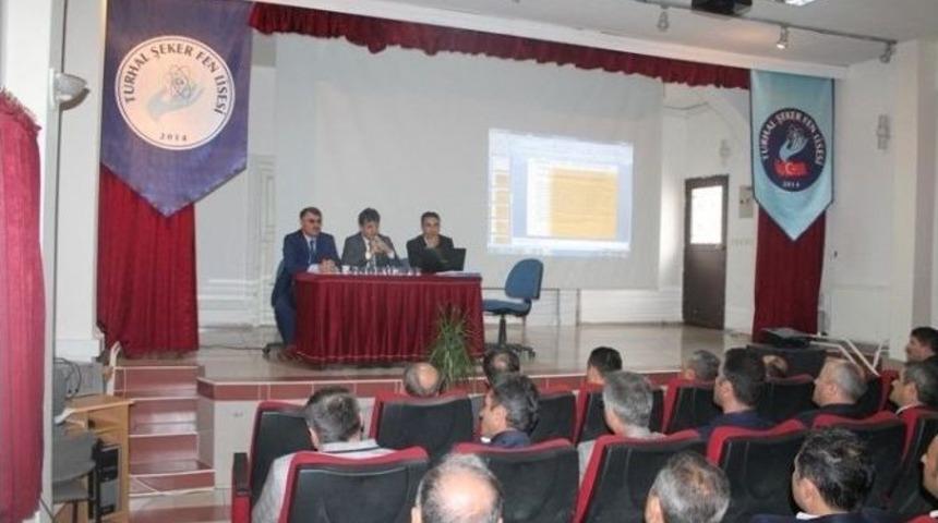 Turhal&rsquo;da Okul M&uuml;d&uuml;rleri Toplantısı