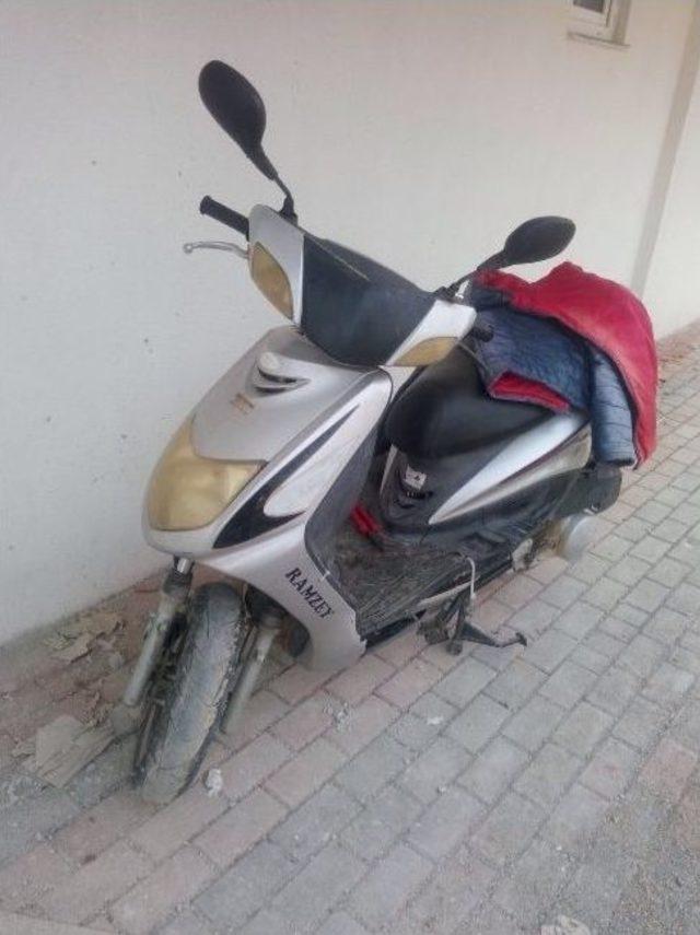 Çalıntı Motosikletle Kablo Hırsızlığı Yaptılar