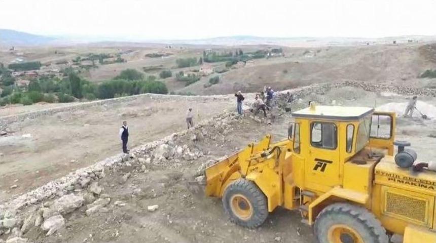 Eymir Beldesinde Taziye Ve K&uuml;lt&uuml;r Evi &Ccedil;alışmaları S&uuml;r&uuml;yor