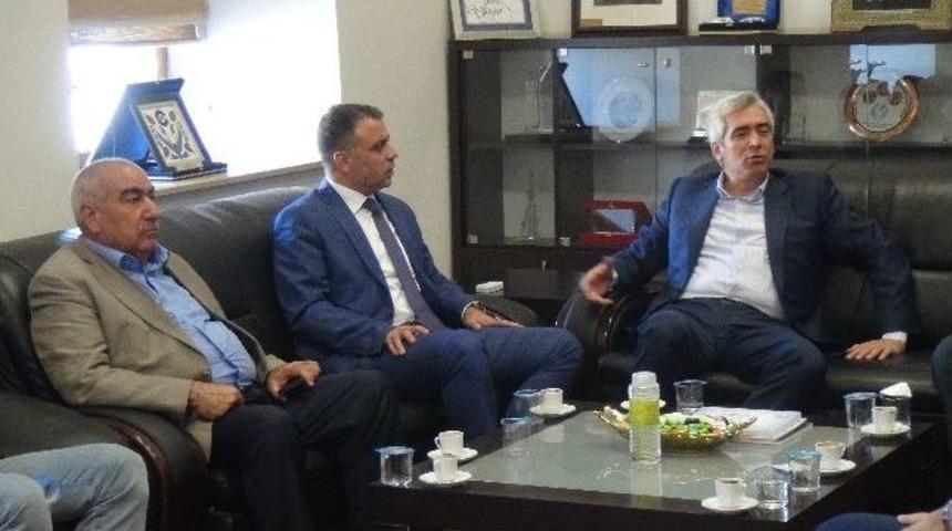 Ensarioğlu, Se&ccedil;im &Ccedil;alışmalarını S&uuml;rd&uuml;r&uuml;yor