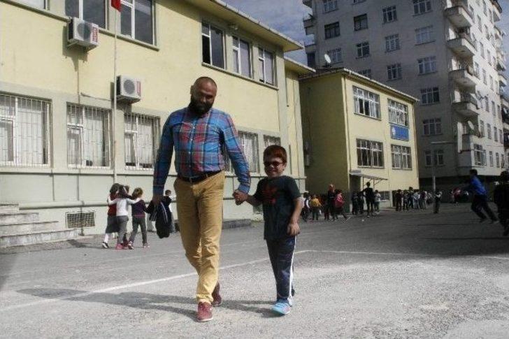 Minik Adbulkadir Dünyada Nadir Görülen Msp Tip Vı Hastalığı İle Mücadele Ediyor G2