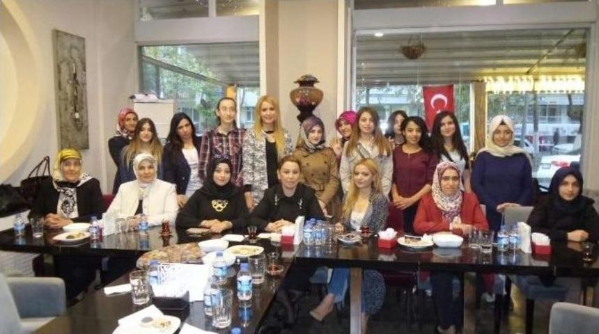 &Ccedil;alık, Kadınlarla Bir Araya Geldi