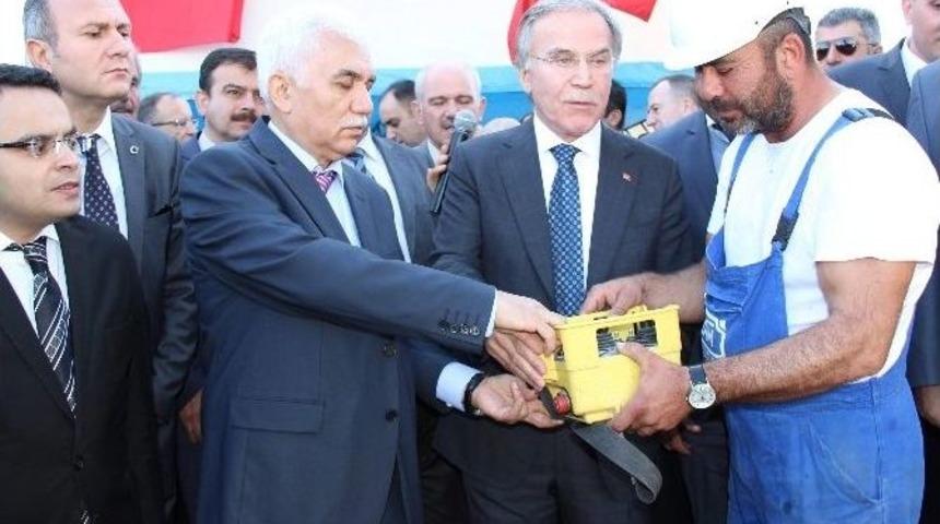 Ak Partili Şahin Baba Ocağı Ovacık&rsquo;ta Okul Temeli Attı