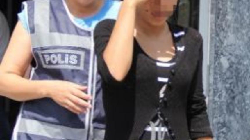 İ&ccedil; &Ccedil;amaşırından Sahte Para &Ccedil;ıkan Gen&ccedil; Kadına 3 Yıl 4 Ay Hapis