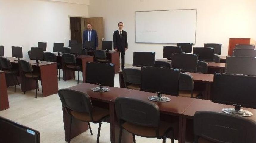 Malazgirt Meslek Y&uuml;ksekokulu Y&ouml;netiminden &Ouml;rnek Davranış