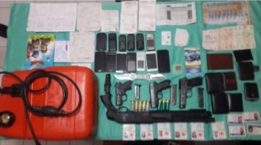 İnsan Ka&ccedil;ak&ccedil;ılarının Evinden Cephanelik &Ccedil;ıktı