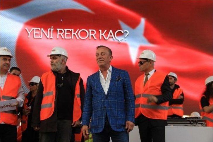 Ağaoğlu’ndan Türkiye’ye Guinness Rekoru G1