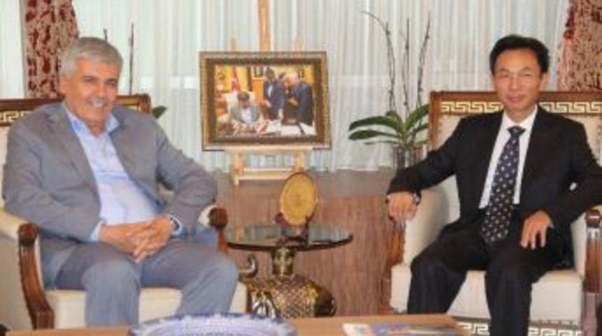 &Ccedil;in B&uuml;y&uuml;kel&ccedil;isi Hongyang Serik Belediyesi&rsquo;ni Ziyaret Etti