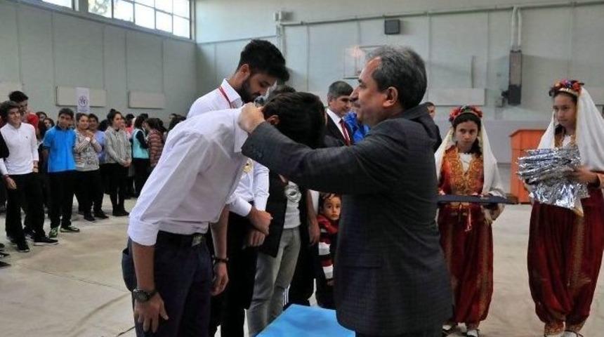 Amat&ouml;r Spor Haftası Etkinlikleri &Ouml;d&uuml;l T&ouml;reni Yapıldı