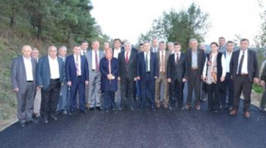 Yığılca&rsquo;da Asfalt &Ccedil;alışmalarını İncelediler