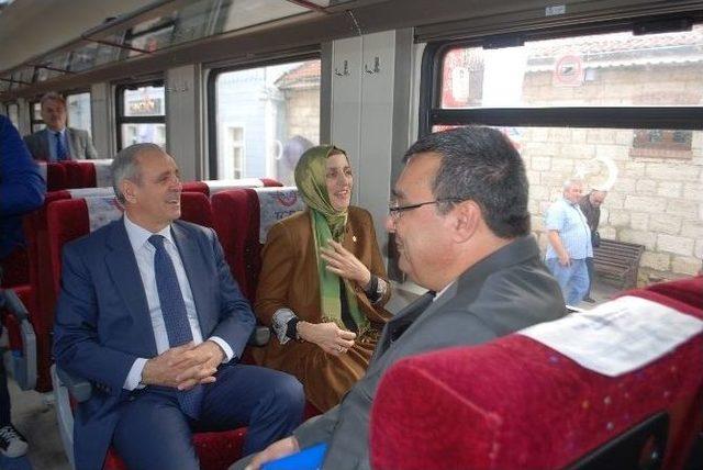 Tren Seferleri Başladı