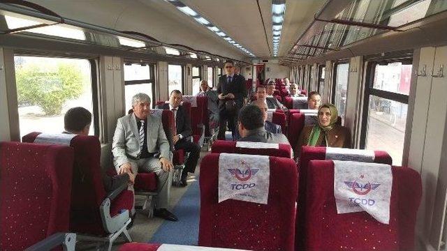 Tren Seferleri Başladı