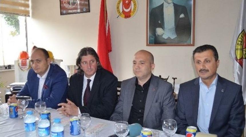 Gazeteciler, B&uuml;y&uuml;k Birlik Partisi Heyetini Ağırladı
