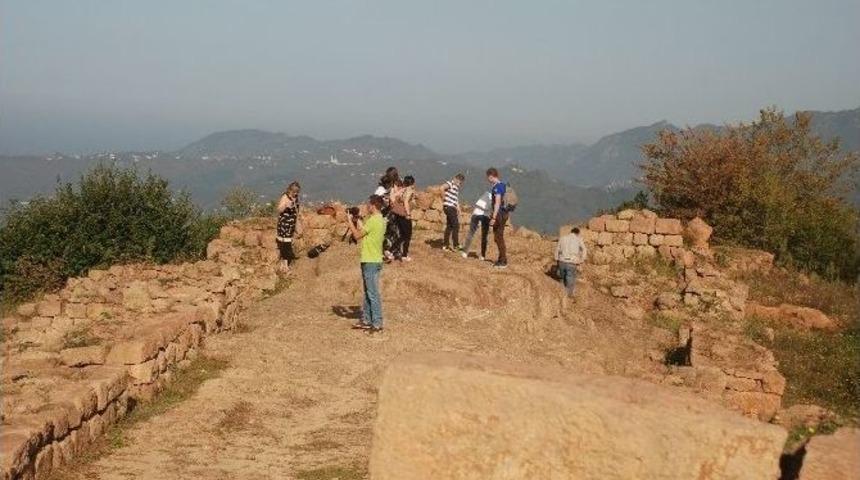 Balkan Ve Baltık &Ouml;ğrenciler Ordu&rsquo;da