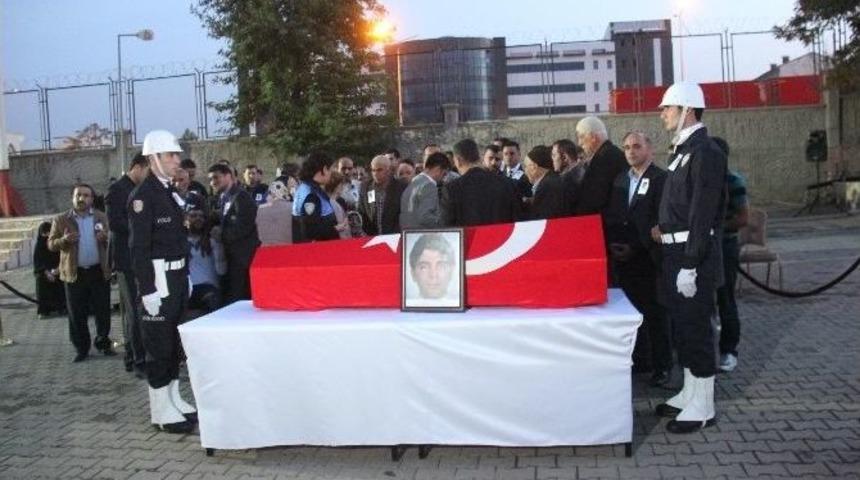 Şehit Polis Memleketine Uğurlandı
