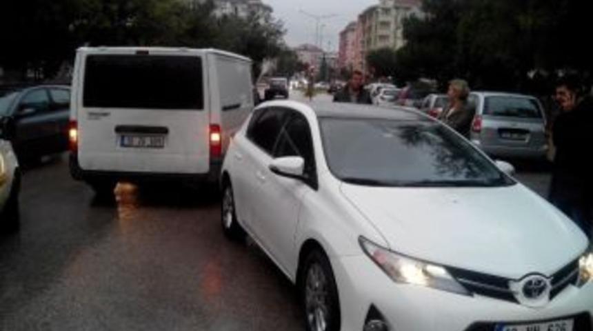 Yağmurla Gelen Kazalar