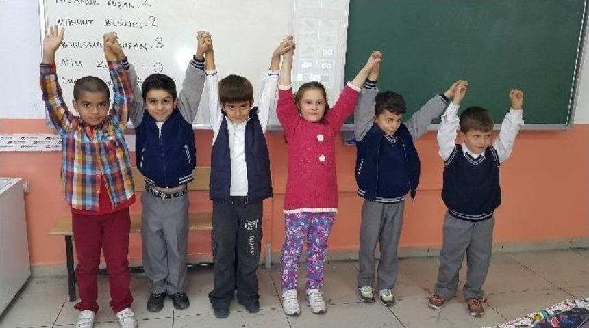 Miniklerden Başkanlık Se&ccedil;imi