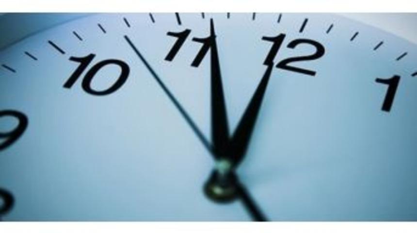 8 Kasım&rsquo;da Saatler 1 Saat Geri Alınacak