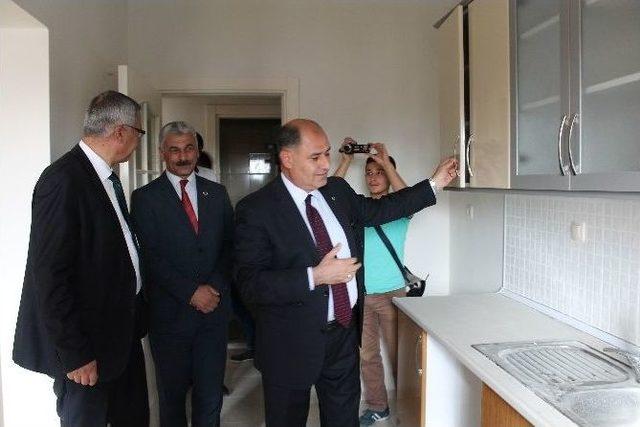 Kemerhisar’da Toki’nin Yaptığı 165 Konut Anahtar Teslim Töreni Yapıldı