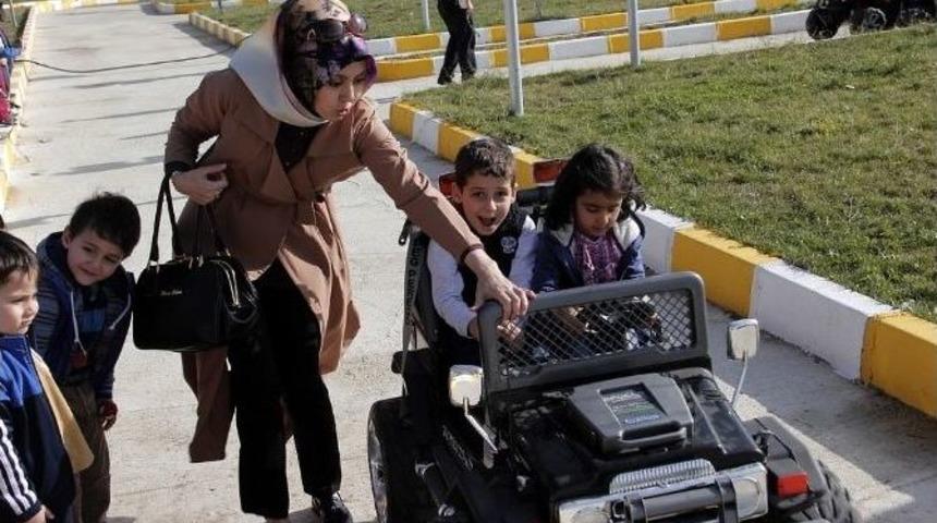 Van&rsquo;da &Ccedil;ocuklara Trafik Eğitimi