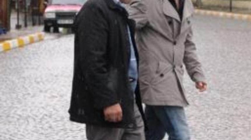 Ezine&rsquo;de 39 M&uuml;lteci Yakalandı