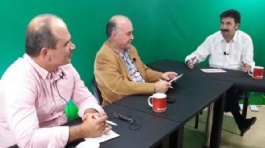 Ak Parti Genel Başkan Yardımcısı Ayhan Sefer &Uuml;st&uuml;n: