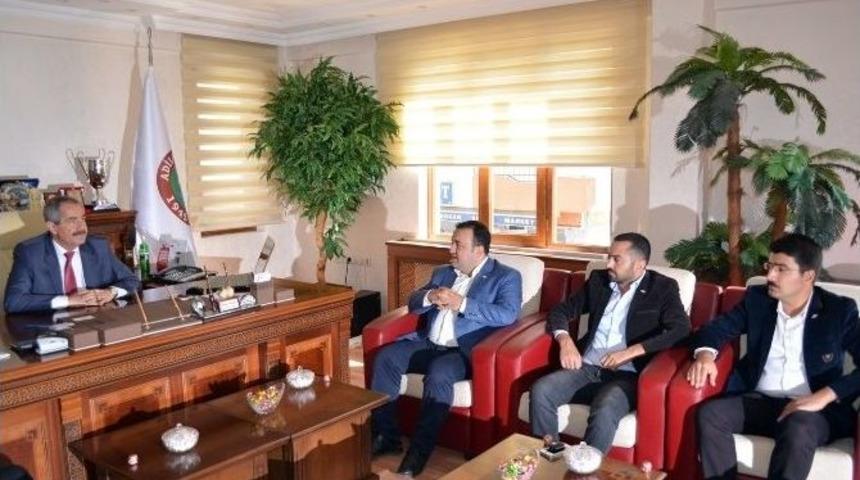 İş Adamlarından Başkan G&uuml;rsoy&rsquo;a Ziyaret