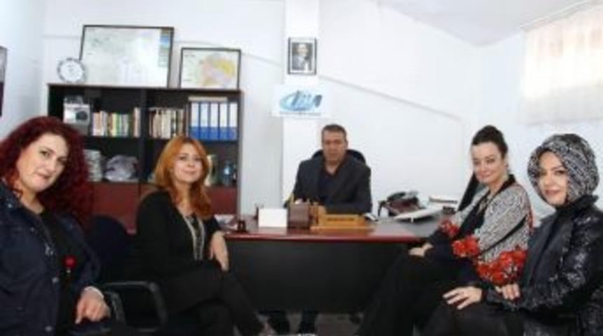 G&uuml;&ccedil;l&uuml; Kadınlardan İha&rsquo;ya Ziyaret