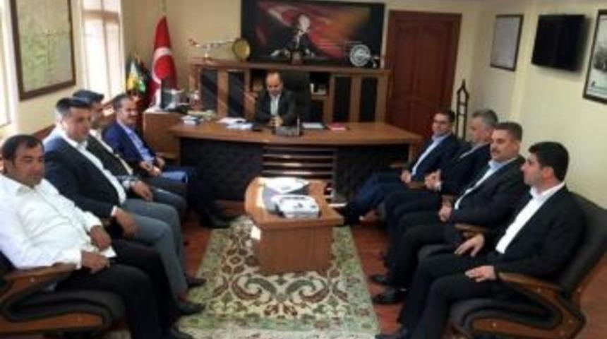 Milletvekili İbrahim Halil Fırat Besni&rsquo;de Kurumları Ziyaret Etti