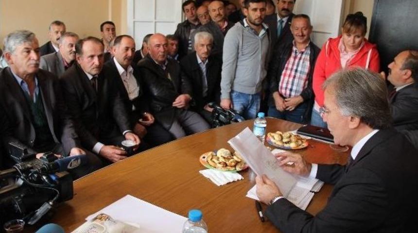 Şahin, Köy Muhtarları Derneğini Ziyaret Etti