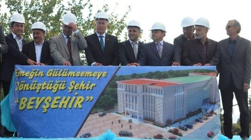 Beyşehir K&uuml;lt&uuml;r Ve Yaşam Merkezi&rsquo;nin Temeli Atıldı