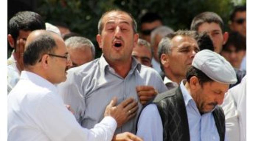 Şehit Cenazesinde Provokat&ouml;rl&uuml;k Yapan Şahsa 16 Yıl Hapis İstemiyle Dava A&ccedil;ıldı