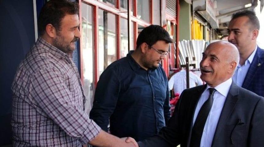 Ak Parti Kayseri Milletvekili Adayı İsmail Tamer.