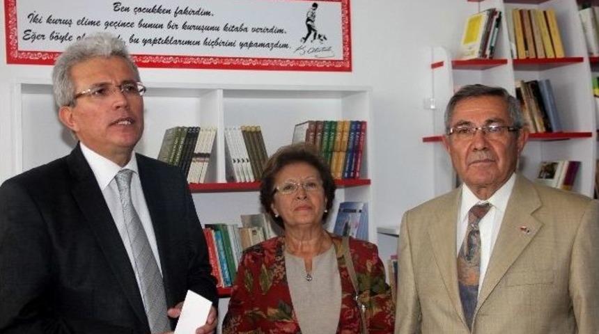 Nurel Enver Taner Ortakolu&rsquo;na K&uuml;t&uuml;phane Hayırsever &Ccedil;iftten Eğitime Bir Katkı Daha