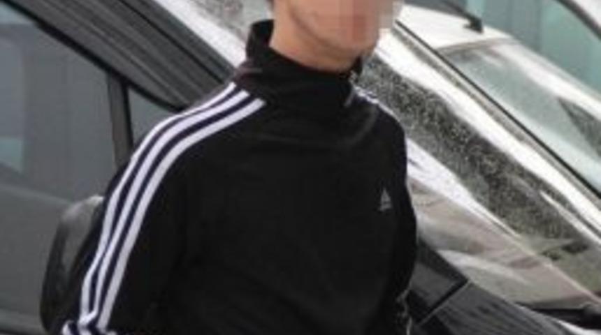 Bı&ccedil;aklayan Serbest, Darp Eden Tutuklandı