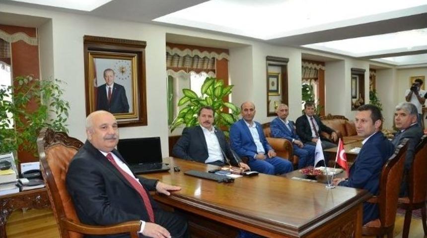 Memur-sen Genel Başkanı Ali Yal&ccedil;ın, Adıyaman &Uuml;niversitesi&rsquo;ni Ziyaret Etti