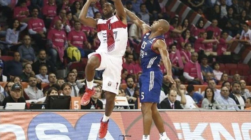 Anadolu Efes’ten 2’de 2