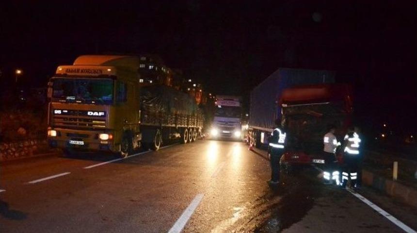 Hurdaya Dönen Tır’dan Yara Almadan Çıktı