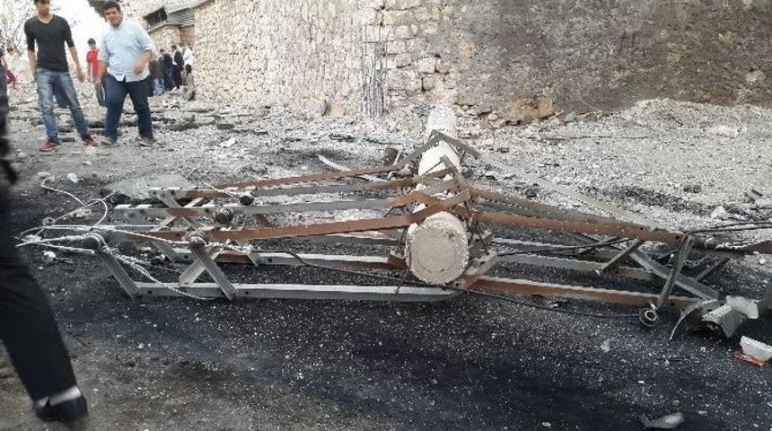 Ter&ouml;ristlerin Kazdığı Hendekler Vatandaşları Kaygılandırıyor