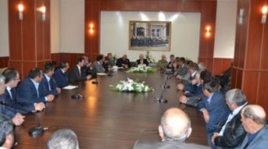 Muhtarlar Ve İl&ccedil;e İdare Şube Başkanları Toplantısı