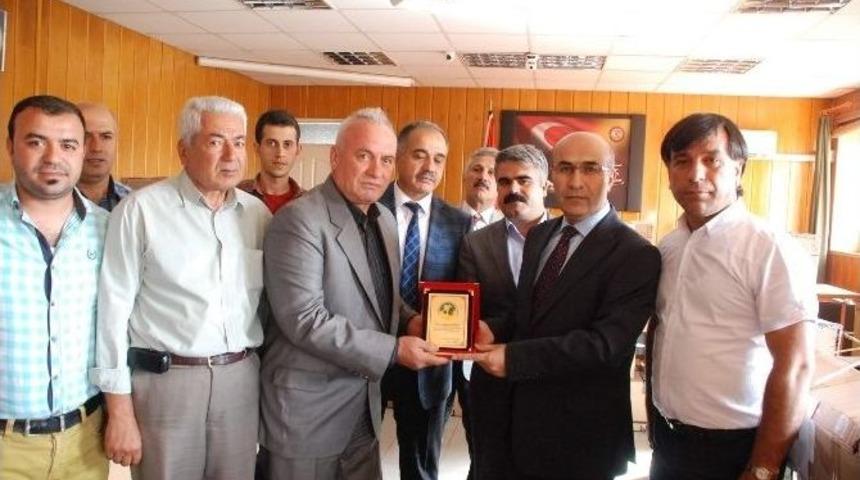 Valilik&rsquo;ten Amat&ouml;r Spor Kul&uuml;plerine Destek