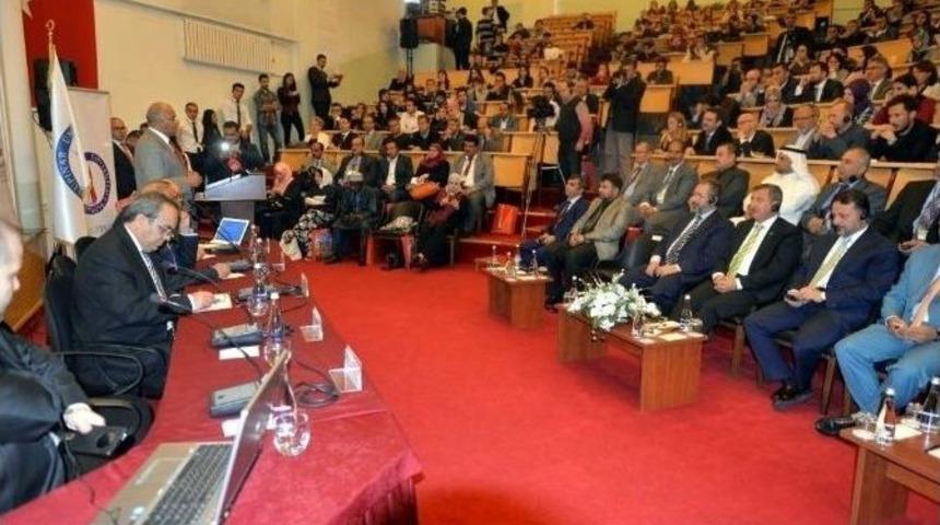 K&uuml;tahya&rsquo;da Uluslararası Osmanlı K&uuml;lt&uuml;r Ve Medeniyeti Sempozyumu