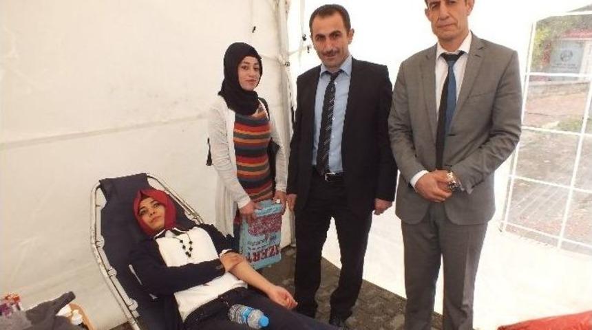 Malazgirt&rsquo;te Kan Bağışı Kampanyası